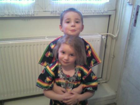 Voici mes deux petits africain blanc