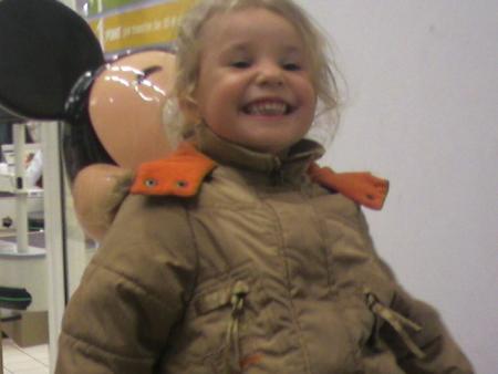 regarder ma fille comme elle est belle